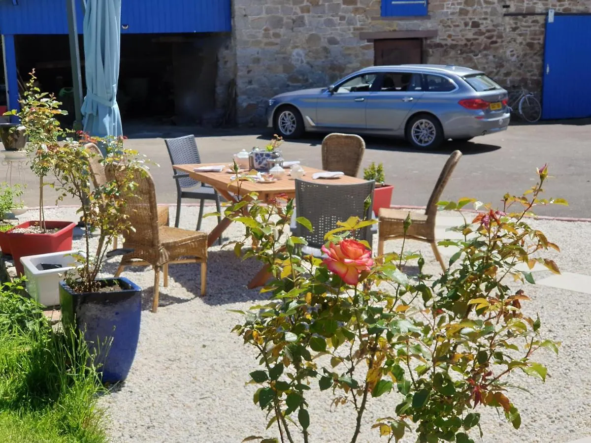 Maison Saint James Bed & Breakfast
