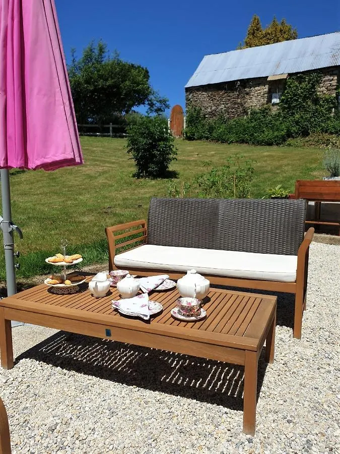 Maison Saint James Bed & Breakfast